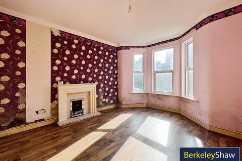 5 bedroom terraced house for sale, Sandringham Road, Waterloo, Liverpool