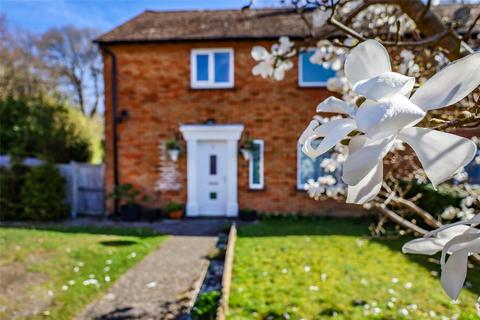 7 Knowles Meadow, Hill Brow, Liss, GU33 7QW