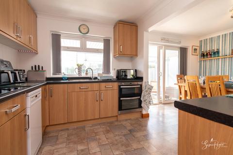 4 bedroom detached bungalow for sale, Bannock Road, Whitwell, Ventnor
