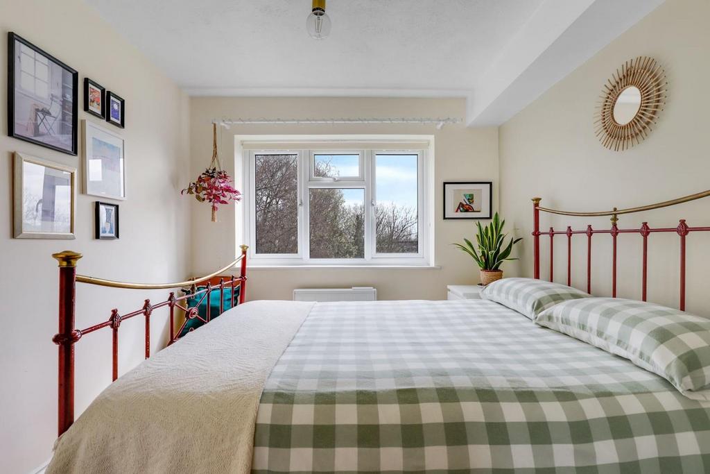 08-86cd JHProp World - 10 Wakefield Court - 22-mediu