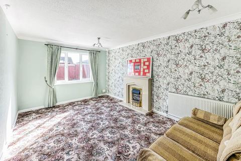 2 bedroom semi-detached bungalow for sale, Northorpe Close, Hull HU9
