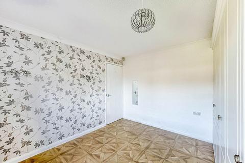 2 bedroom semi-detached bungalow for sale, Northorpe Close, Hull HU9