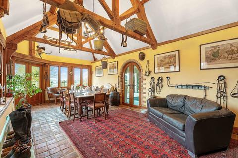 undefined, Warkworth Banbury, Oxfordshire, OX17 2AG