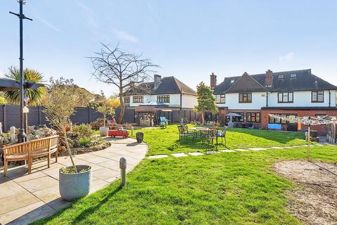 19 Sandilands, Croydon, CR0 5DF