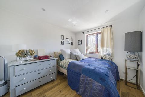 65 New Road, Hornsey, London, N8 8TA