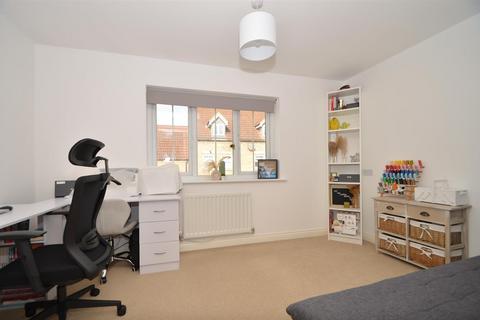 56 Allen Road, Ely, CB7 4GR