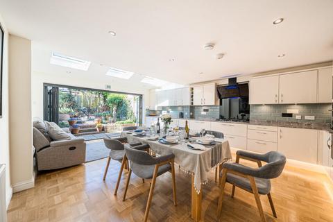 55 Elderfield Place, London, SW17 6ED