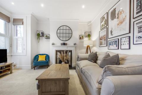 58a Sidney Road, Twickenham, TW1 1JR