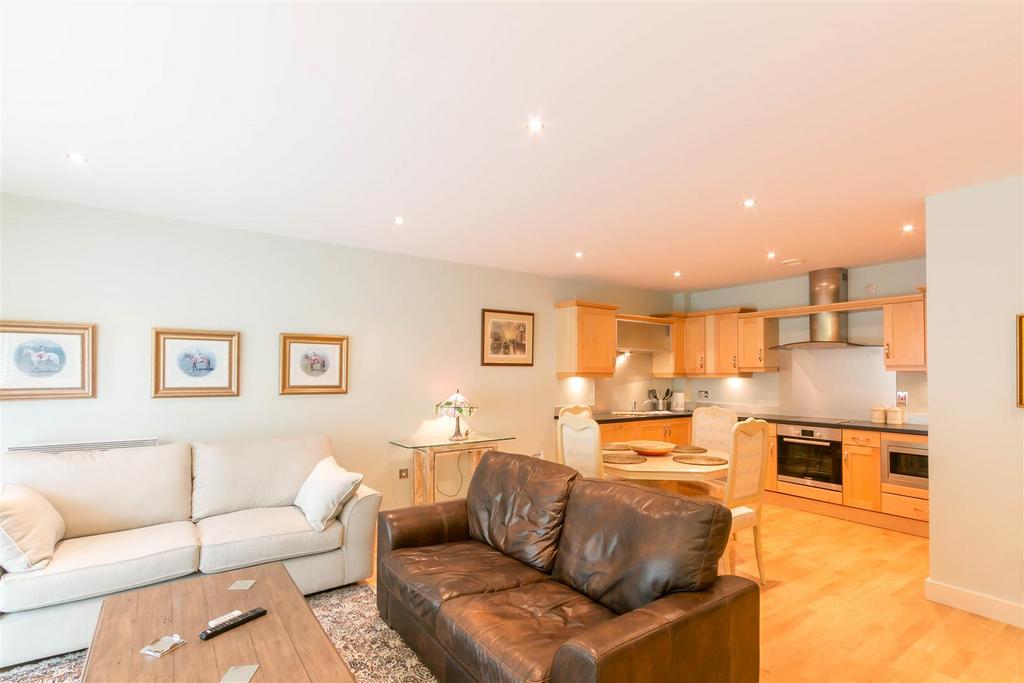 Open Plan Reception