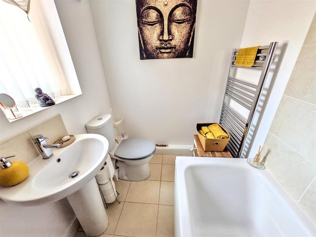 Bathroom.jpeg