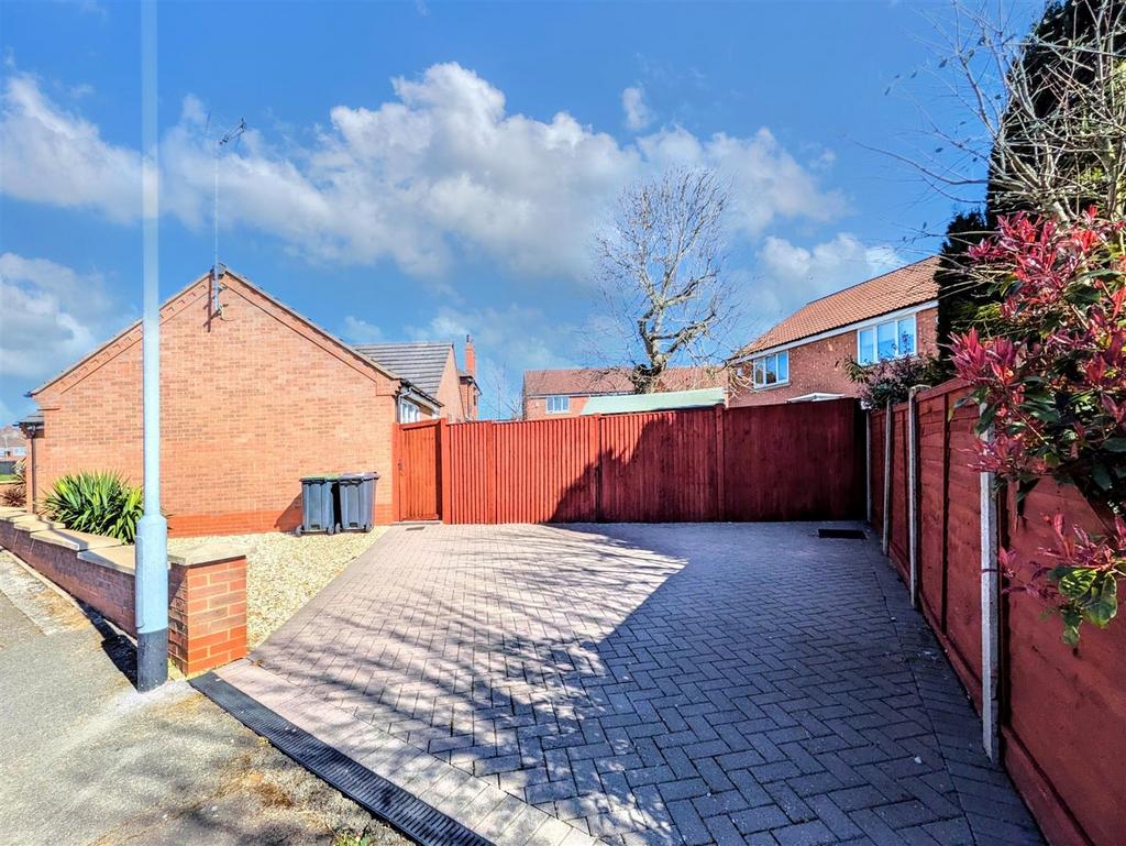 Driveway.jpeg