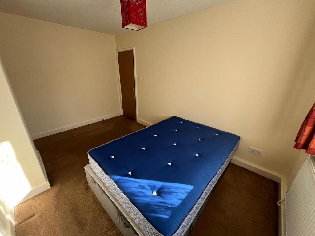 Beedroom 1