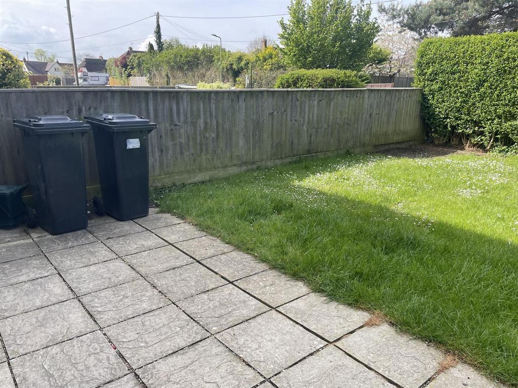 Garden 3.jpg