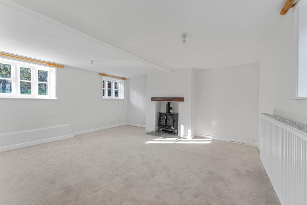 Sitting Room.jpg