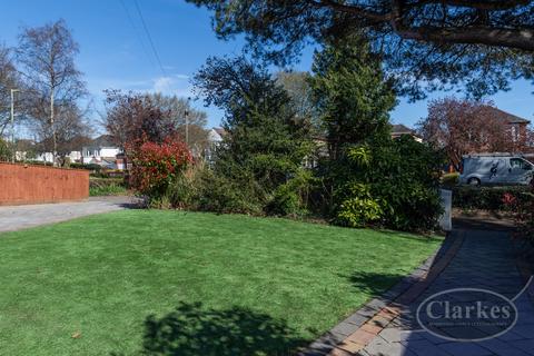 3 bedroom house for sale, LARGE 3 DOUBLE BED West Way, Bournemouth
