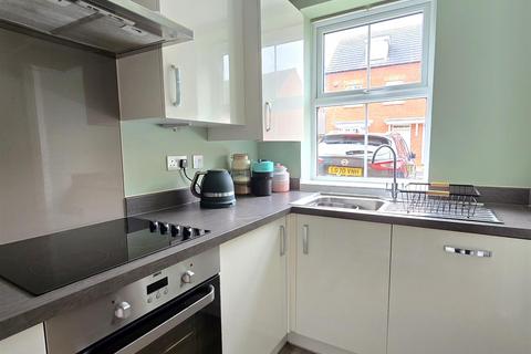 9 Barton Drive, Ashbourne, DE6 1TN
