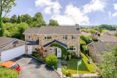 4 bedroom detached house for sale, The Ghyll, Huddersfield, HD2