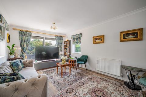 4 bedroom detached house for sale, The Ghyll, Huddersfield, HD2