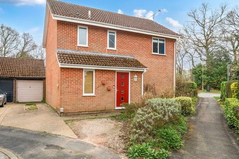 4 bedroom detached house for sale, Launcelyn Close, North Baddesley, Southampton, Hampshire, SO52