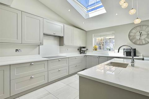 31 Skiddaw Close, Great Notley, Braintree, CM77 7UN