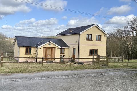 3 bedroom property with land for sale, Temple Bar, Lampeter