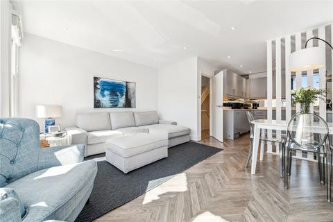 26b Vanderbilt Road, London, SW18 3BQ