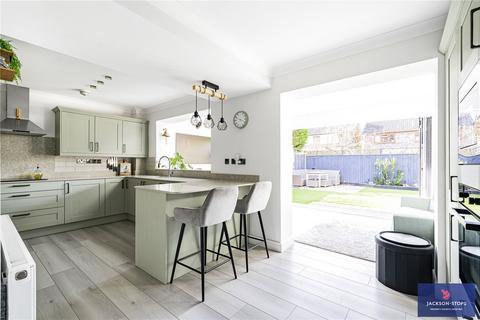 9 Barley Close, Hartwell, Northampton, NN7 2JZ