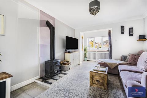 9 Barley Close, Hartwell, Northampton, NN7 2JZ