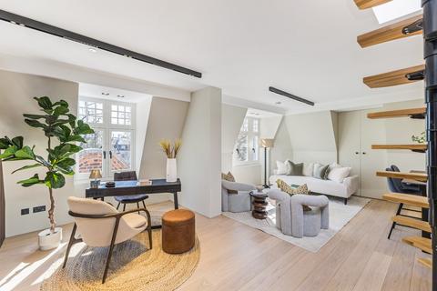 Flat 4, 17 Egerton Gardens, London, SW3 2DF