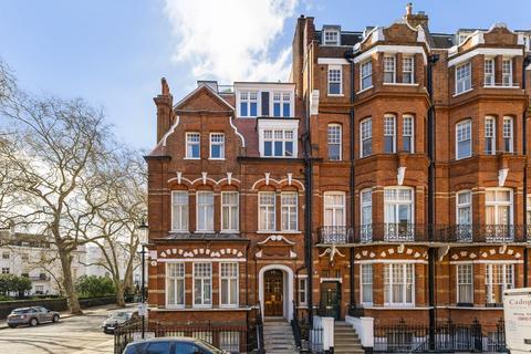 Flat 4, 17 Egerton Gardens, London, SW3 2DF