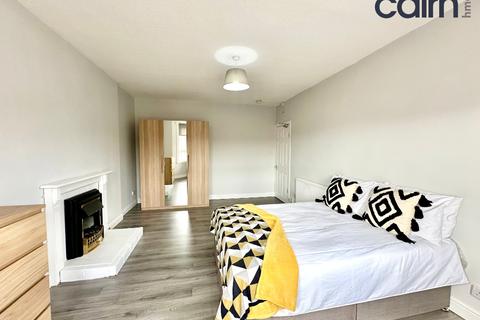 undefined, Dumbarton Road, Scotstounhill, Glasgow, G14