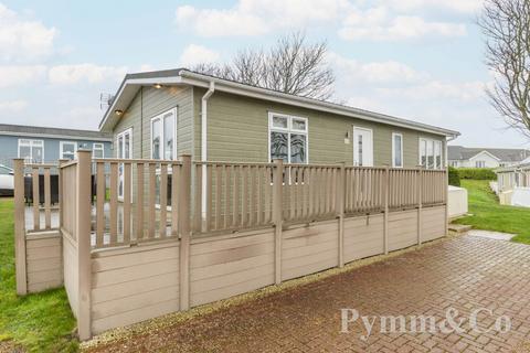 2 bedroom mobile home for sale, Paston Road, Norwich NR11