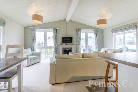 2 bedroom mobile home for sale, Paston Road, Norwich NR11