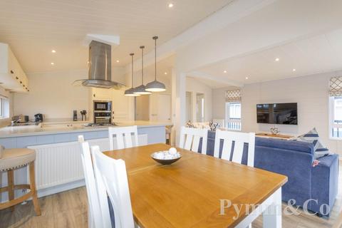 2 bedroom mobile home for sale, Paston Road, Norwich NR11