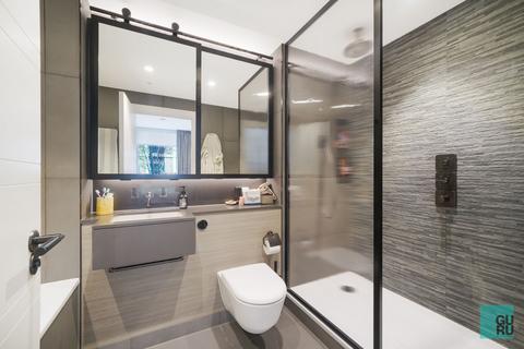 2 bedroom flat for sale, Prince Of Wales Drive, London, SW11
