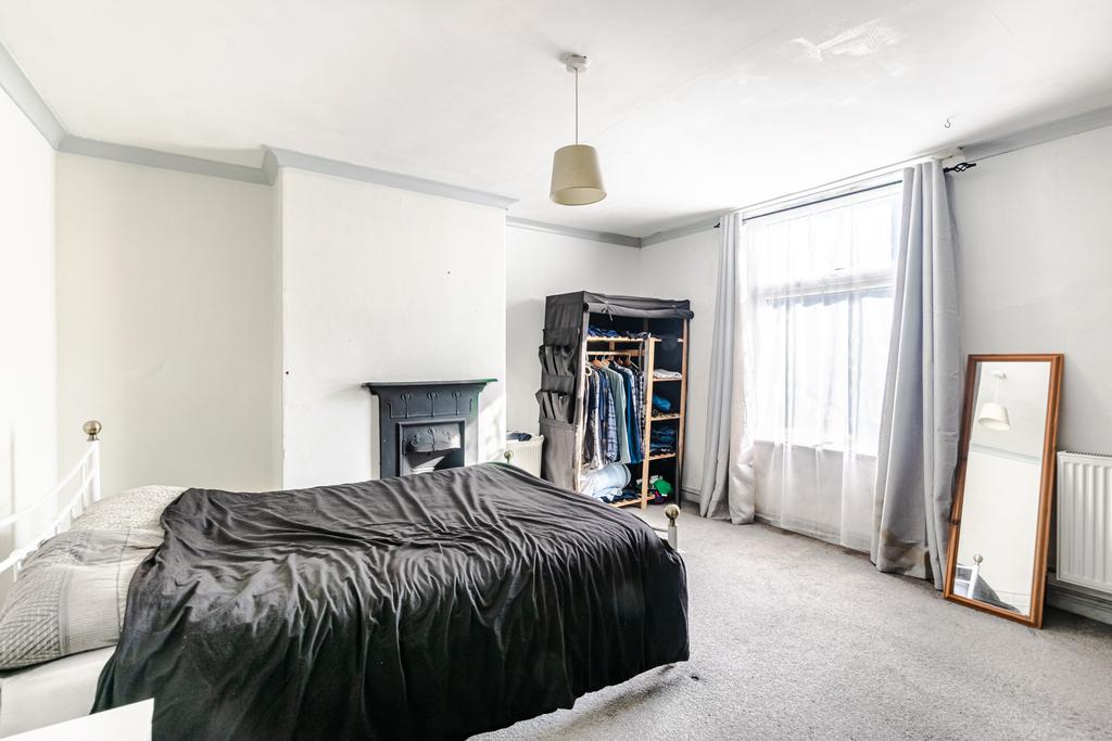 Bedroom1b