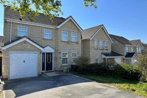 4 bedroom detached house for sale, Claypole Mead, Pewsham