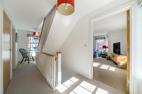 16 Gate Reach, Exeter, EX2 6GA