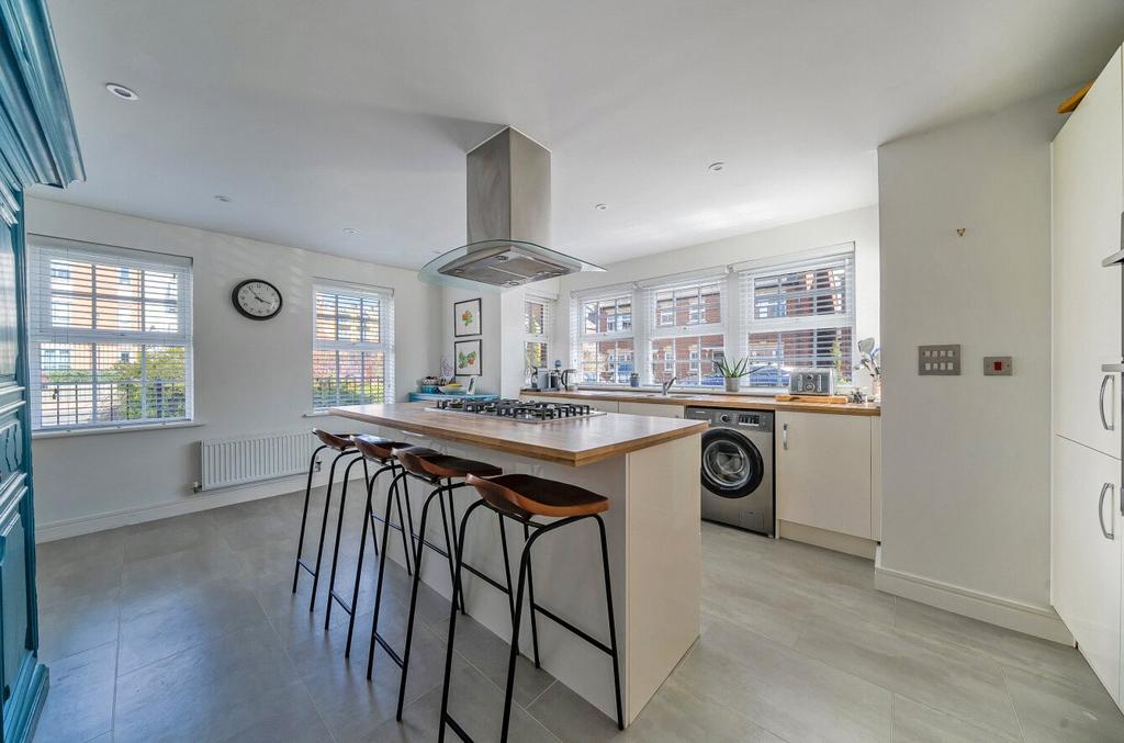 Kitchen/Breakfast