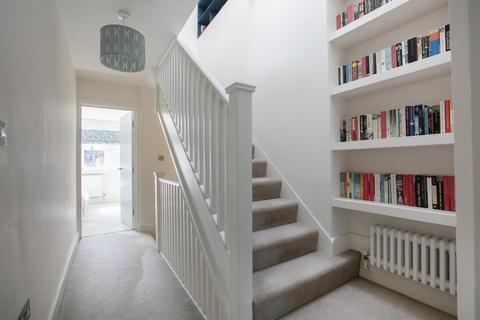 53 Kirkwood Road, London, SE15 3XU