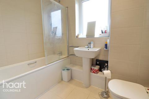 undefined, Observer Close, NW9