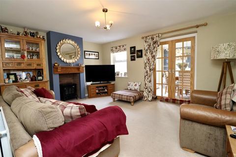 20 Ash Grove, Market Weighton, York, YO43 3DY