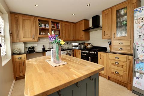 20 Ash Grove, Market Weighton, York, YO43 3DY
