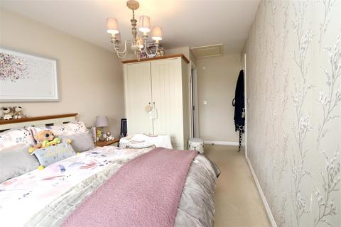 20 Ash Grove, Market Weighton, York, YO43 3DY