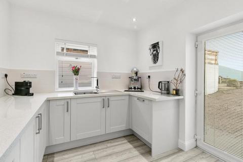 Alina Cottage Halket Road, Lugton, Kilmarnock, KA3 4EE
