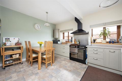 4 bedroom house for sale, Brook Hall Farm, North Bradley, Trowbridge