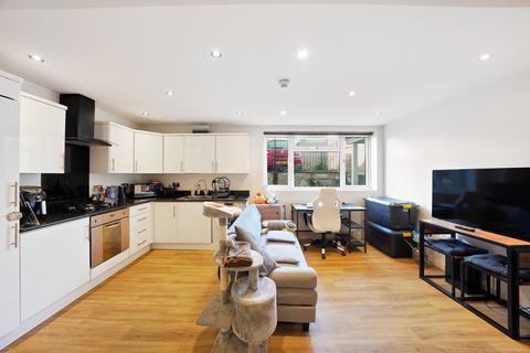 Studio for sale, St. Peters Road, Croydon, CR0