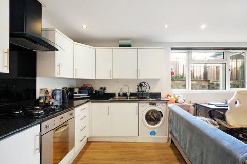 Studio for sale, St. Peters Road, Croydon, CR0