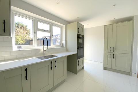36 Bradley Road, Waltham, Grimsby, DN37 0UZ