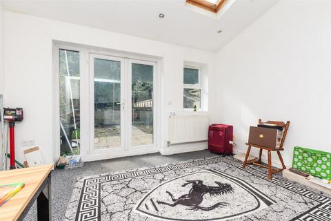 1 bedroom apartment for sale, Springfield Terrace, Chatham ME4